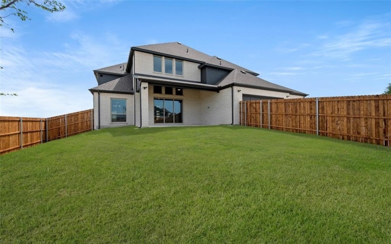409 Newpark Boulevard, DeSoto, TX 75115, 6 Bedrooms Bedrooms, ,6 BathroomsBathrooms,Residential,For Sale,409 Newpark Boulevard,0,20810379