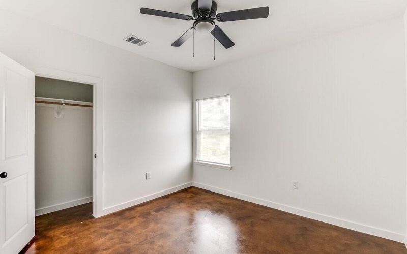 1020 Burnett Boulevard #A and B, Alvarado, TX 76009, 6 Habitaciones Habitaciones , ,5 BañosBaños,Residential Multi Family,En Venta,1020 Burnett Boulevard,20810823