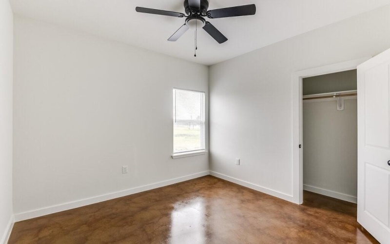 1020 Burnett Boulevard #A and B, Alvarado, TX 76009, 6 Habitaciones Habitaciones , ,5 BañosBaños,Residential Multi Family,En Venta,1020 Burnett Boulevard,20810823