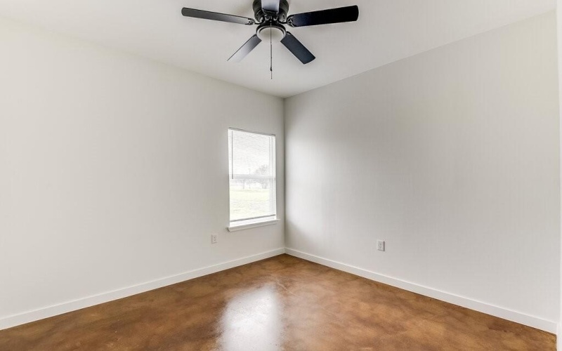 1020 Burnett Boulevard #A and B, Alvarado, TX 76009, 6 Habitaciones Habitaciones , ,5 BañosBaños,Residential Multi Family,En Venta,1020 Burnett Boulevard,20810823