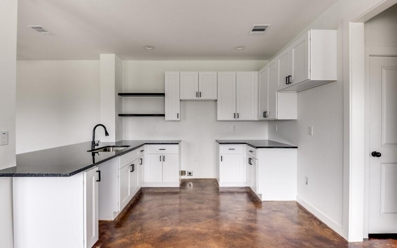 1020 Burnett Boulevard #A and B, Alvarado, TX 76009, 6 Habitaciones Habitaciones , ,5 BañosBaños,Residential Multi Family,En Venta,1020 Burnett Boulevard,20810823