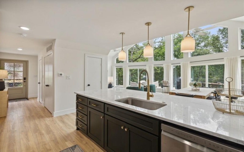 5336 Point La Vista Road, Malakoff, TX 75148, 4 Bedrooms Bedrooms, ,3 BathroomsBathrooms,Residential,For Sale,5336 Point La Vista Road,20814663