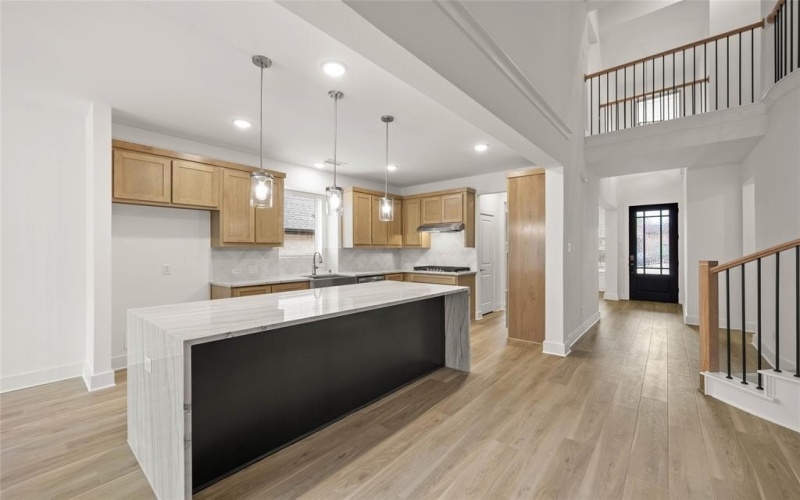 217 Tradd Street, Glenn Heights, TX 75154, 5 Bedrooms Bedrooms, ,5 BathroomsBathrooms,Residential,For Sale,217 Tradd Street,20810997