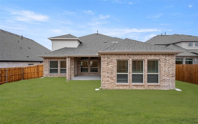 217 Tradd Street, Glenn Heights, TX 75154, 5 Bedrooms Bedrooms, ,5 BathroomsBathrooms,Residential,For Sale,217 Tradd Street,20810997