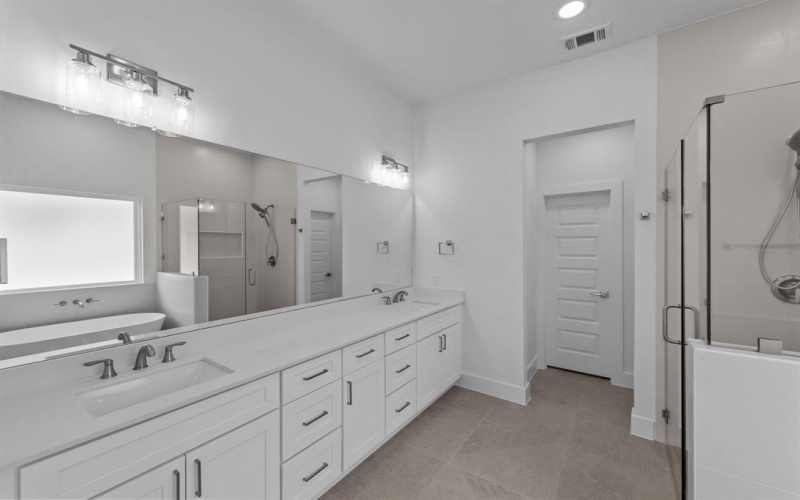 220 Magnolia Drive, Azle, TX 76020, 3 Habitaciones Habitaciones , ,2 BañosBaños,Residential,En Venta,220 Magnolia Drive,20814824