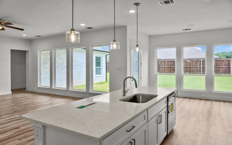 220 Magnolia Drive, Azle, TX 76020, 3 Habitaciones Habitaciones , ,2 BañosBaños,Residential,En Venta,220 Magnolia Drive,20814824