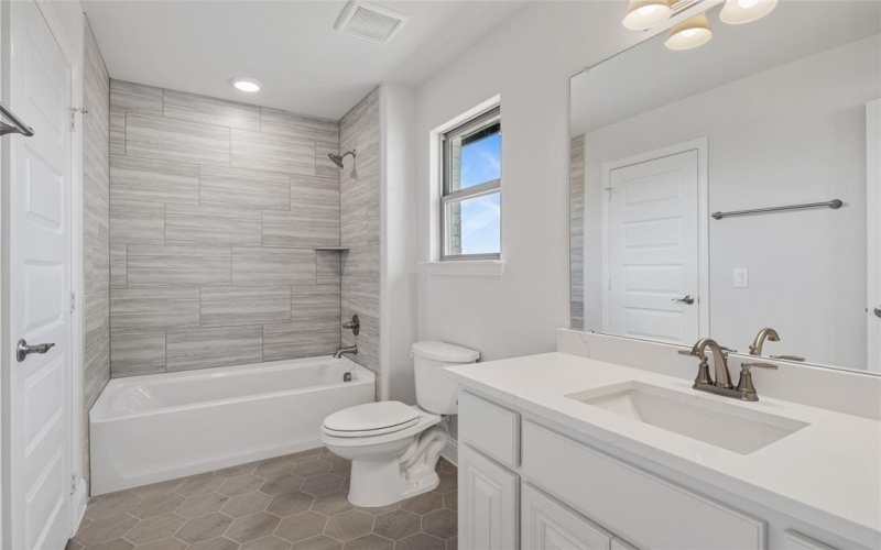 2129 Stone River Boulevard, Royse City, TX 75189, 4 Bedrooms Bedrooms, ,3 BathroomsBathrooms,Residential,For Sale,2129 Stone River Boulevard,0,20814884