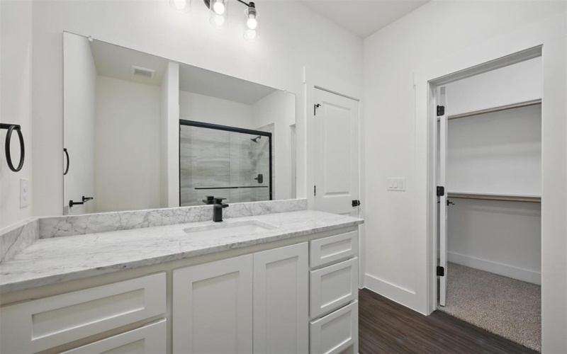 408 Broadway, Whitesboro, TX 76273, 3 Bedrooms Bedrooms, ,2 BathroomsBathrooms,Residential,For Sale,408 Broadway,20811268