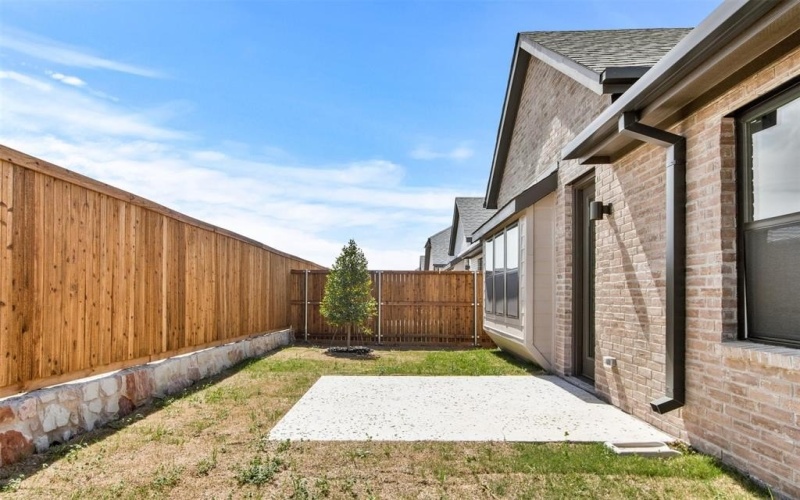 1714 Heatherwood Drive, Melissa, TX 75454, 4 Bedrooms Bedrooms, ,3 BathroomsBathrooms,Residential,For Sale,1714 Heatherwood Drive,20815103