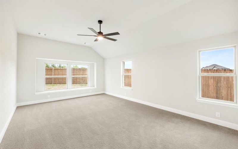 1313 Wrenwood Court, Red Oak, TX 75167, 3 Bedrooms Bedrooms, ,2 BathroomsBathrooms,Residential,For Sale,1313 Wrenwood Court,20816669