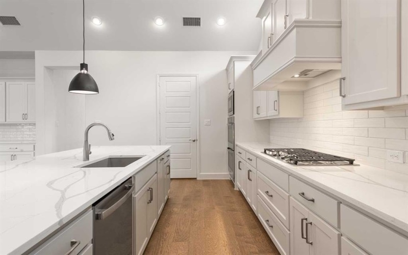 4209 Olmsted Drive, Rockwall, TX 75032, 4 Bedrooms Bedrooms, ,5 BathroomsBathrooms,Residential,For Sale,4209 Olmsted Drive,20817008
