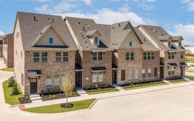 381 Blackthorne Drive, Plano, TX 75074, 2 Habitaciones Habitaciones , ,2 BañosBaños,Residential,En Venta,381 Blackthorne Drive,20817116