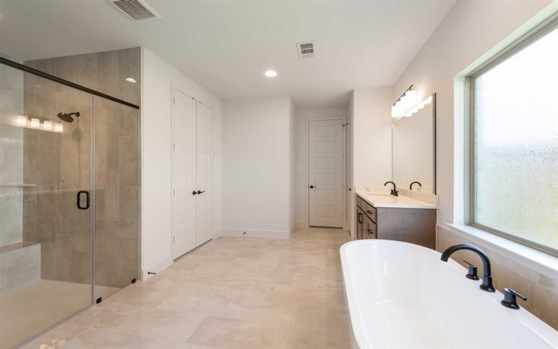 3729 Stableglen Drive, Rockwall, TX 75032, 5 Habitaciones Habitaciones , ,5 BañosBaños,Residential,En Venta,3729 Stableglen Drive,0,20817289