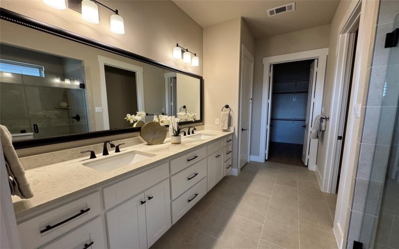 2514 Nueva Way, Mansfield, TX 76063, 2 Bedrooms Bedrooms, ,2 BathroomsBathrooms,Residential,For Sale,2514 Nueva Way,20817365