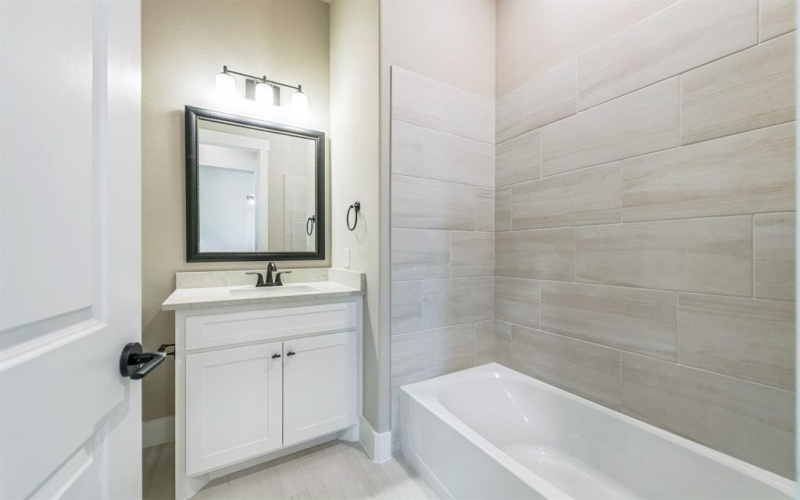2514 Nueva Way, Mansfield, TX 76063, 2 Bedrooms Bedrooms, ,2 BathroomsBathrooms,Residential,For Sale,2514 Nueva Way,20817365