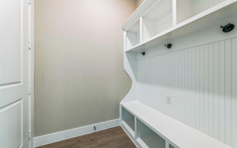 2514 Nueva Way, Mansfield, TX 76063, 2 Bedrooms Bedrooms, ,2 BathroomsBathrooms,Residential,For Sale,2514 Nueva Way,20817365