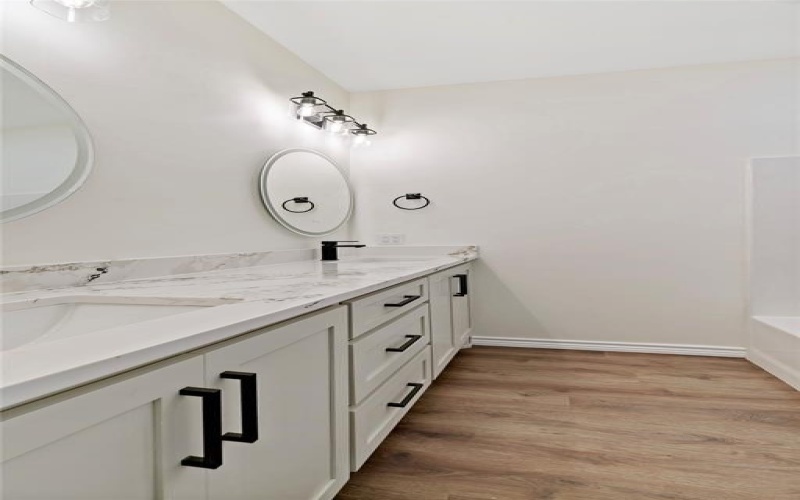 715 Daniel Street, Blossom, TX 75416, 3 Bedrooms Bedrooms, ,2 BathroomsBathrooms,Residential,For Sale,715 Daniel Street,20817607