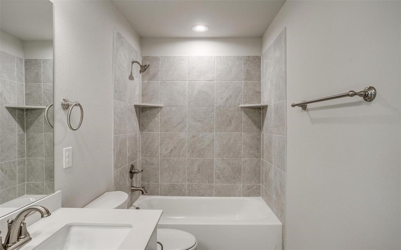 817 HOmeplace Circle, Mansfield, TX 76063, 3 Habitaciones Habitaciones , ,2 BañosBaños,Residential,En Venta,817 HOmeplace Circle,20817759