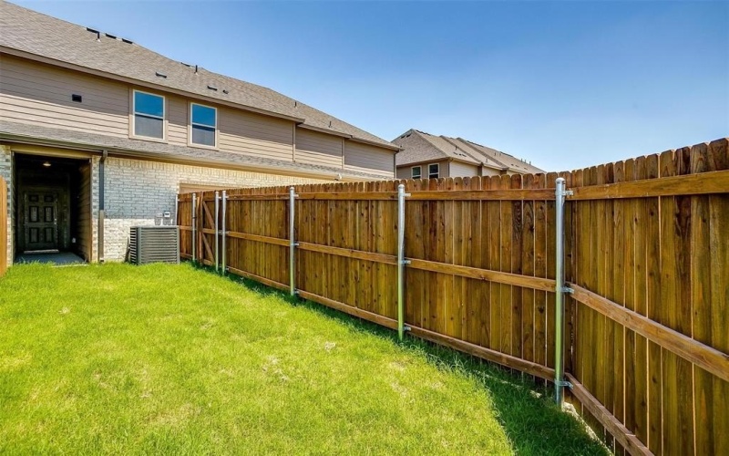 817 HOmeplace Circle, Mansfield, TX 76063, 3 Habitaciones Habitaciones , ,2 BañosBaños,Residential,En Venta,817 HOmeplace Circle,20817759