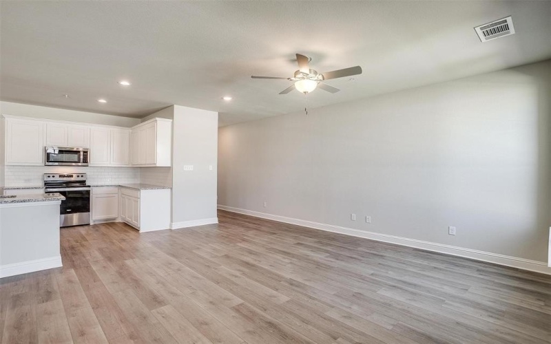 817 HOmeplace Circle, Mansfield, TX 76063, 3 Habitaciones Habitaciones , ,2 BañosBaños,Residential,En Venta,817 HOmeplace Circle,20817759