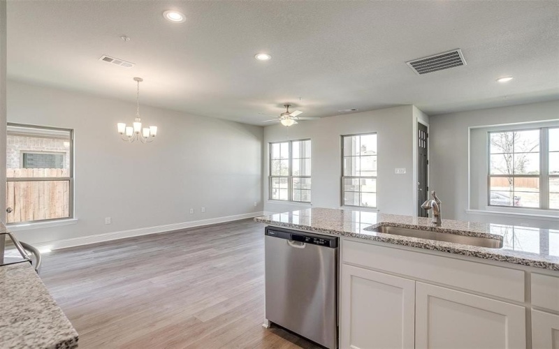 819 HOmeplace Circle, Mansfield, TX 76063, 3 Habitaciones Habitaciones , ,2 BañosBaños,Residential,En Venta,819 HOmeplace Circle,20817775