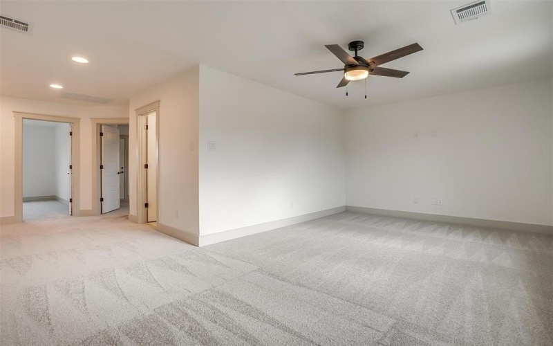5805 Trigg Drive, Westworth Village, TX 76114, 4 Habitaciones Habitaciones , ,2 BañosBaños,Residential,En Venta,5805 Trigg Drive,20817808