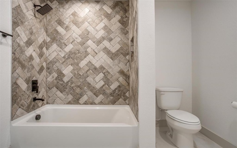 5805 Trigg Drive, Westworth Village, TX 76114, 4 Habitaciones Habitaciones , ,2 BañosBaños,Residential,En Venta,5805 Trigg Drive,20817808