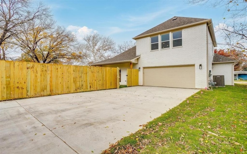 5805 Trigg Drive, Westworth Village, TX 76114, 4 Habitaciones Habitaciones , ,2 BañosBaños,Residential,En Venta,5805 Trigg Drive,20817808