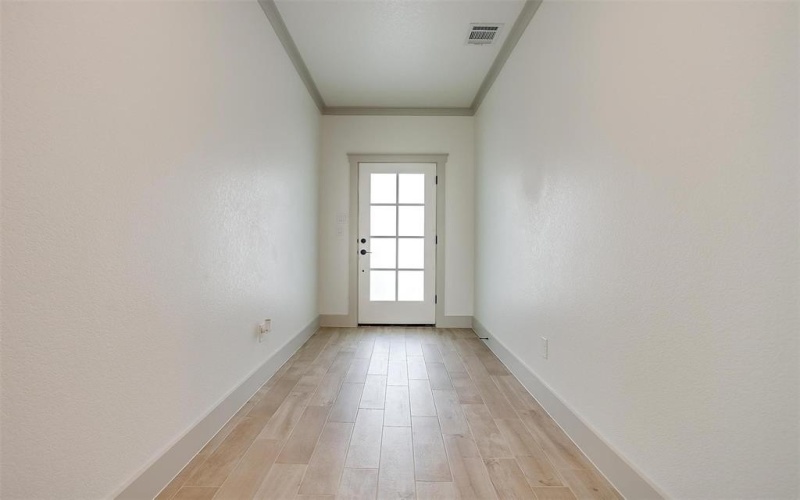 5805 Trigg Drive, Westworth Village, TX 76114, 4 Habitaciones Habitaciones , ,2 BañosBaños,Residential,En Venta,5805 Trigg Drive,20817808