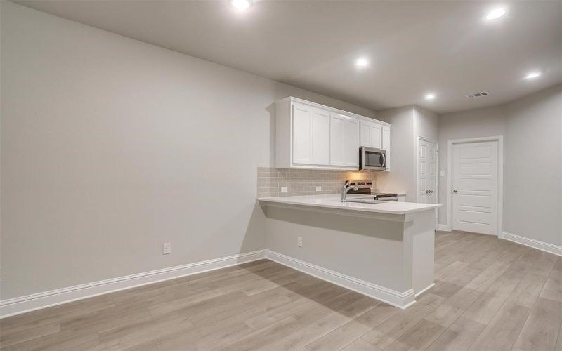 6803 Robert Reed Road, Arlington, TX 76001, 3 Bedrooms Bedrooms, ,2 BathroomsBathrooms,Residential,For Sale,6803 Robert Reed Road,0,20817856