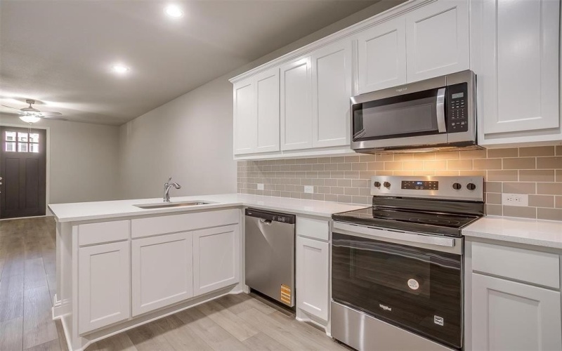 6803 Robert Reed Road, Arlington, TX 76001, 3 Bedrooms Bedrooms, ,2 BathroomsBathrooms,Residential,For Sale,6803 Robert Reed Road,0,20817856