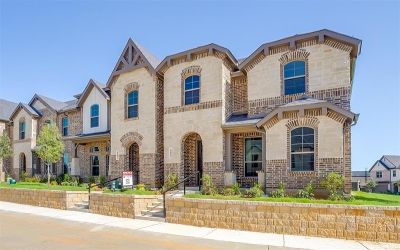 6803 Robert Reed Road, Arlington, TX 76001, 3 Bedrooms Bedrooms, ,2 BathroomsBathrooms,Residential,For Sale,6803 Robert Reed Road,0,20817856