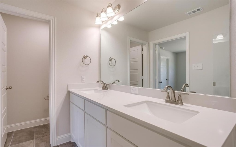 6805 Robert Reed Road, Arlington, TX 76001, 3 Habitaciones Habitaciones , ,2 BañosBaños,Residential,En Venta,6805 Robert Reed Road,0,20817869