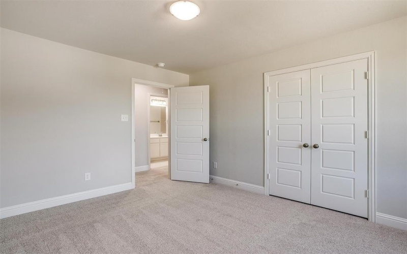 6807 Robert Reed Road, Arlington, TX 76001, 3 Bedrooms Bedrooms, ,2 BathroomsBathrooms,Residential,For Sale,6807 Robert Reed Road,0,20817887