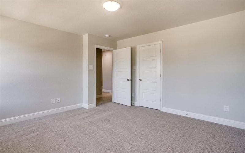 6807 Robert Reed Road, Arlington, TX 76001, 3 Bedrooms Bedrooms, ,2 BathroomsBathrooms,Residential,For Sale,6807 Robert Reed Road,0,20817887