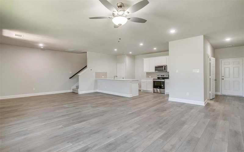 6807 Robert Reed Road, Arlington, TX 76001, 3 Bedrooms Bedrooms, ,2 BathroomsBathrooms,Residential,For Sale,6807 Robert Reed Road,0,20817887