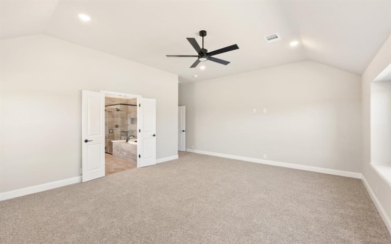 4053 Alpine Street, Midlothian, TX 76065, 5 Bedrooms Bedrooms, ,5 BathroomsBathrooms,Residential,For Sale,4053 Alpine Street,20818064