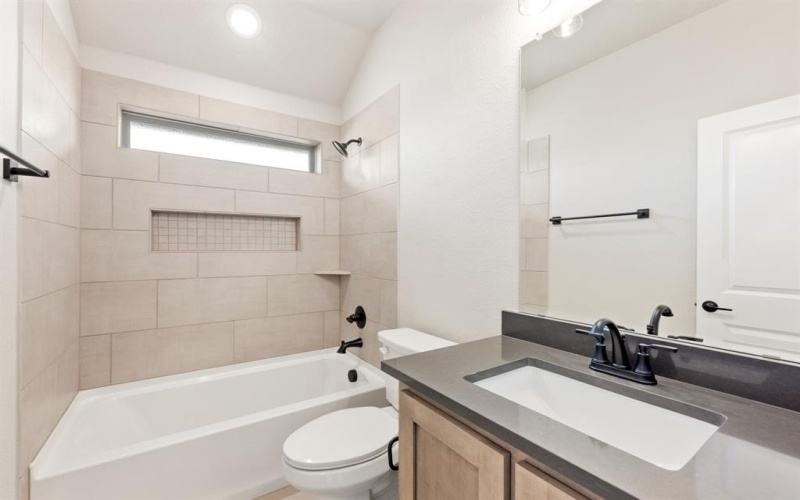 4053 Alpine Street, Midlothian, TX 76065, 5 Bedrooms Bedrooms, ,5 BathroomsBathrooms,Residential,For Sale,4053 Alpine Street,20818064