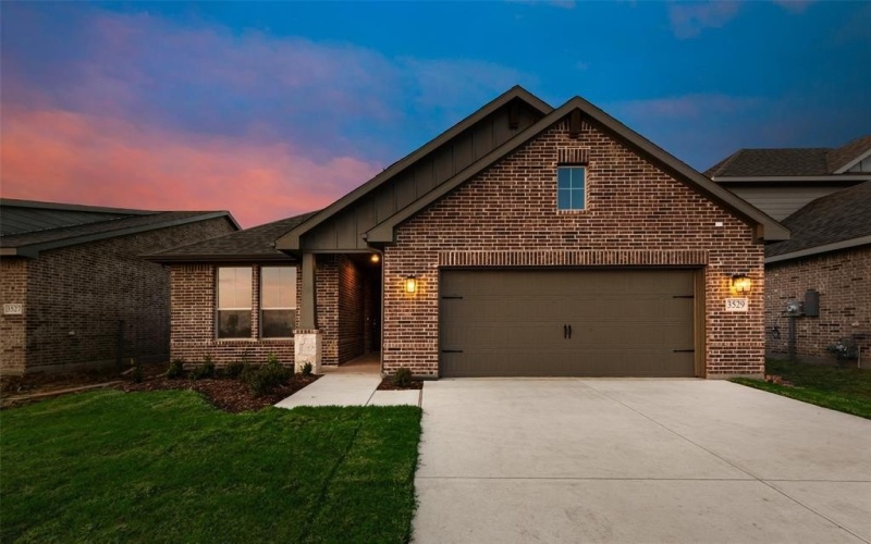 3529 Columbus Street, Gainesville, TX 76240, 4 Bedrooms Bedrooms, ,2 BathroomsBathrooms,Residential,For Sale,3529 Columbus Street,20822013