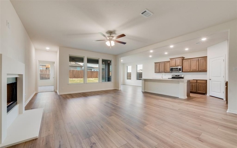 3529 Columbus Street, Gainesville, TX 76240, 4 Bedrooms Bedrooms, ,2 BathroomsBathrooms,Residential,For Sale,3529 Columbus Street,20822013