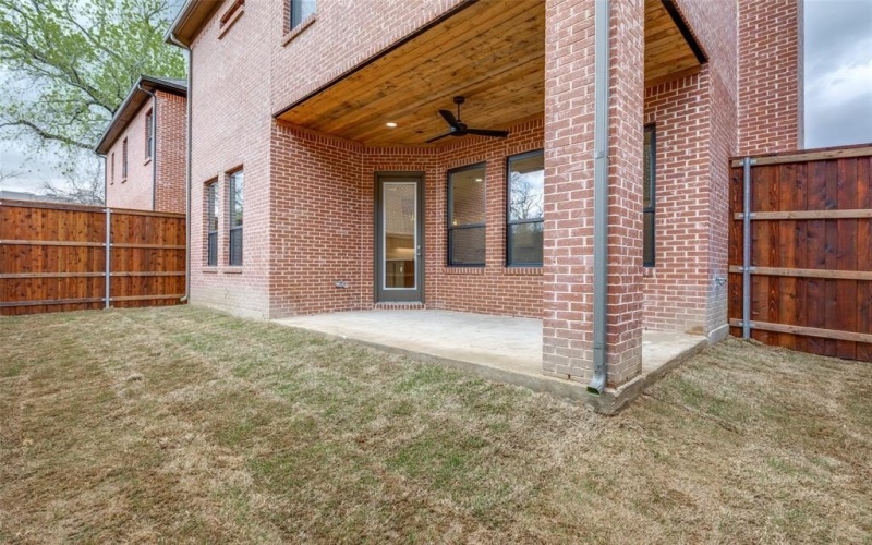 7106 Granada Place, Dallas, TX 75223, 4 Bedrooms Bedrooms, ,3 BathroomsBathrooms,Residential,For Sale,7106 Granada Place,20818832