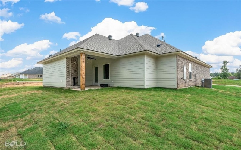 5870 Northwood Oaks, Shreveport, LA 71107, 4 Habitaciones Habitaciones , ,2 BañosBaños,Residential,En Venta,5870 Northwood Oaks,20822366