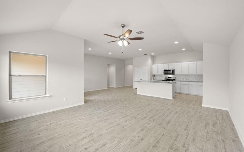3656 N Crowley Cleburne Road, Fort Worth, TX 76036, 3 Bedrooms Bedrooms, ,2 BathroomsBathrooms,Residential,For Sale,3656 N Crowley Cleburne Road,20822451