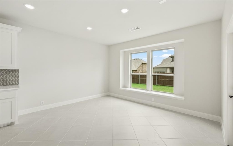 908 Denham Drive, Red Oak, TX 75154, 5 Bedrooms Bedrooms, ,5 BathroomsBathrooms,Residential,For Sale,908 Denham Drive,20819058