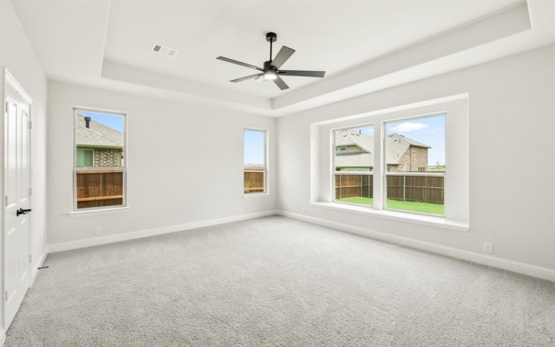 908 Denham Drive, Red Oak, TX 75154, 5 Bedrooms Bedrooms, ,5 BathroomsBathrooms,Residential,For Sale,908 Denham Drive,20819058