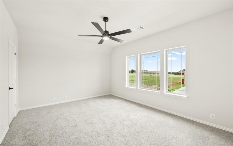 908 Denham Drive, Red Oak, TX 75154, 5 Bedrooms Bedrooms, ,5 BathroomsBathrooms,Residential,For Sale,908 Denham Drive,20819058