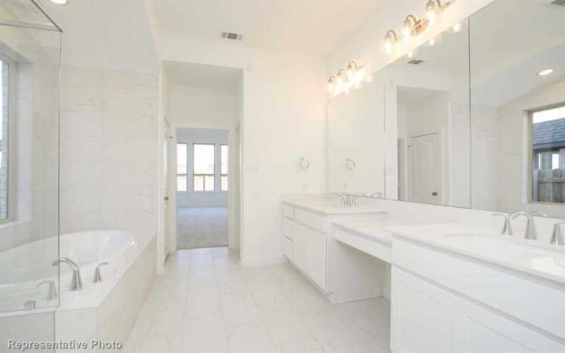 211 Honey Locust Drive, Prosper, TX 75078, 5 Bedrooms Bedrooms, ,6 BathroomsBathrooms,Residential,For Sale,211 Honey Locust Drive,20819279