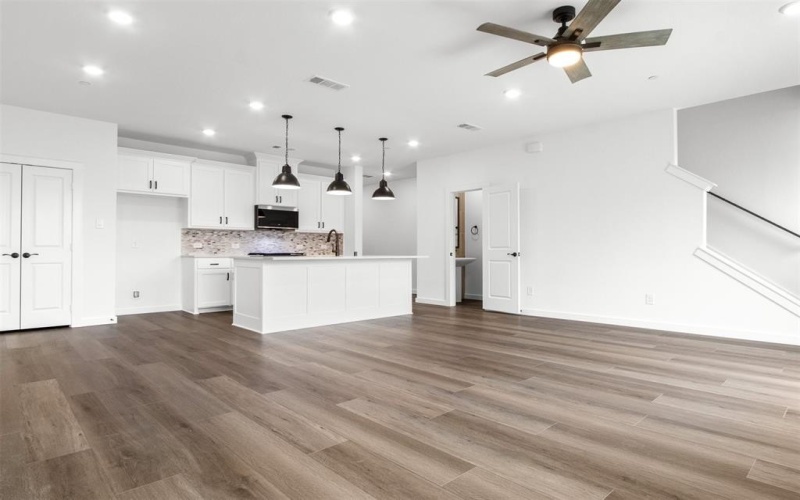 725 Tower Road, Wylie, TX 75098, 2 Bedrooms Bedrooms, ,2 BathroomsBathrooms,Residential,For Sale,725 Tower Road,20820392