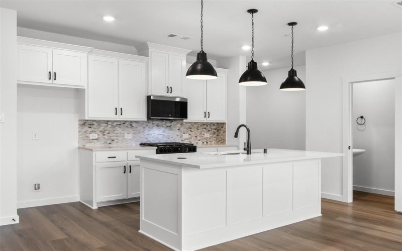 725 Tower Road, Wylie, TX 75098, 2 Bedrooms Bedrooms, ,2 BathroomsBathrooms,Residential,For Sale,725 Tower Road,20820392