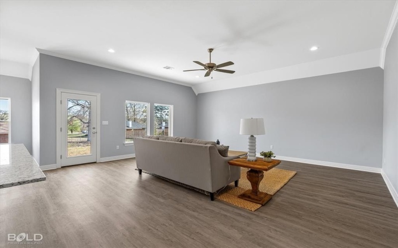 5830 Northwood Oaks, Shreveport, LA 71107, 3 Habitaciones Habitaciones , ,2 BañosBaños,Residential,En Venta,5830 Northwood Oaks,20820894